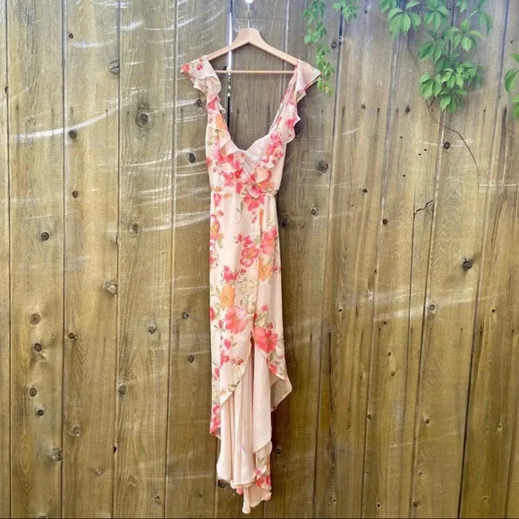 Dreamy Beige and Pink Floral Ruffle Wrap Maxi Dress 🌿 - Picture 9 of 11
